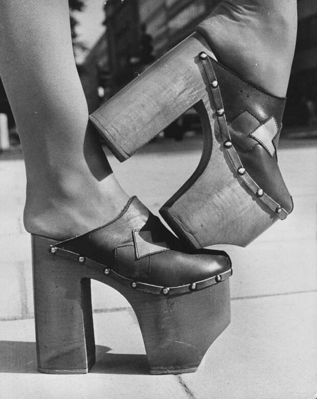 massive-high-heels.jpg