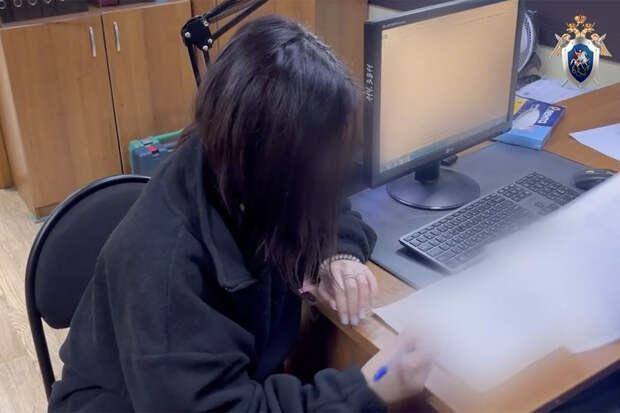 Находившаяся с подростком в Красноярске девушка оказалась жертвой мошенников