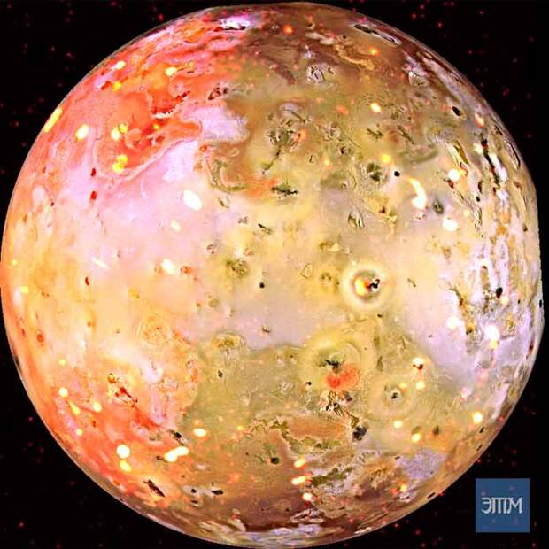 Зонд «Юнона» сделал снимок усыпанной лавой поверхности луны Юпитера Ио