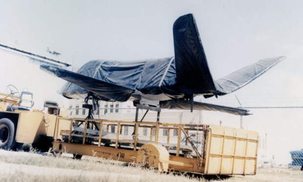 Перевозка макета Boeing Model 853 Quiet Bird, 1964 год - Ещё не триумф, но успех | Warspot.ru