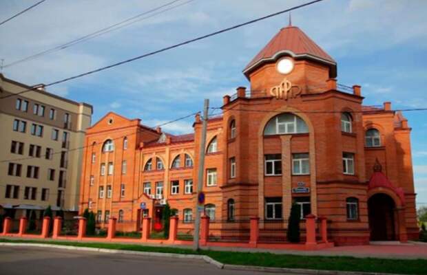 Шикарные отделения Пенсионного фонда в российских городах (47 фото)