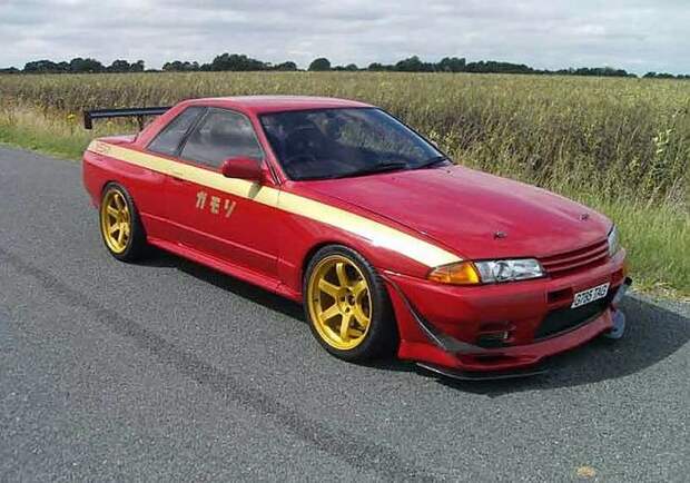 Эволюция Nissan Skyline (26 фото + видео) Эволюция Nissan Skyline (26 фото + видео)