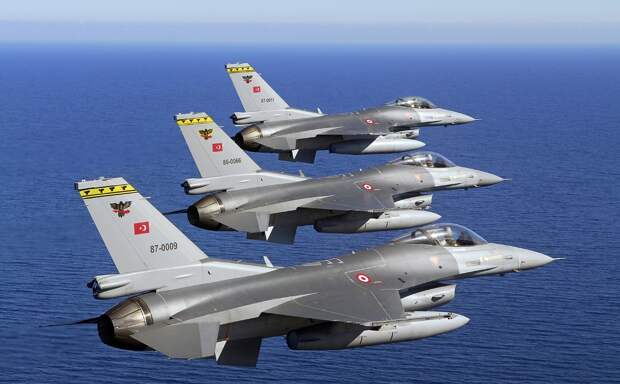 Sabah: Турция вынуждена перебросить в Ливию свои F-16
