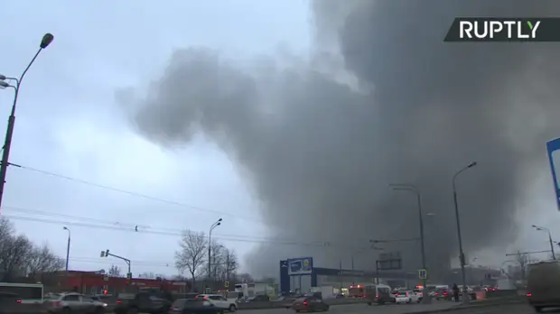 Пожар на складе на юге Москвы локализовали