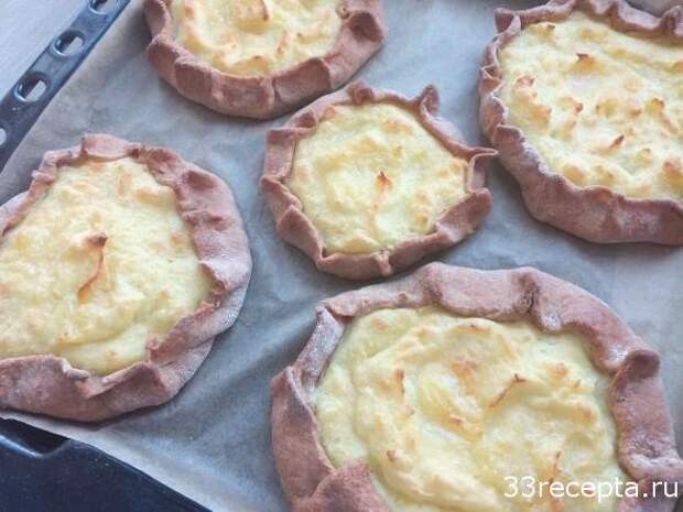 готовые калитки с картошкой