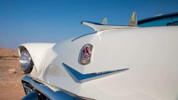 Chevrolet El Morocco 1956-1957 — когда мечтаешь о Cadillac, а денег только на Chevrolet