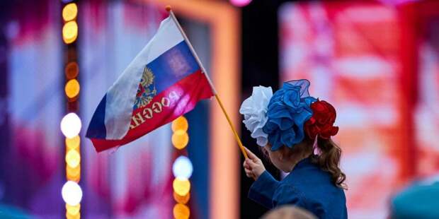 Концерт ко Дню флага России пройдет 24 августа на проспекте Сахарова / Фото: mos.ru