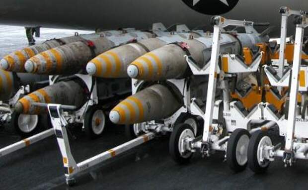 Американские JDAM — привлекательная цель для «Торов» и «Панцирей»