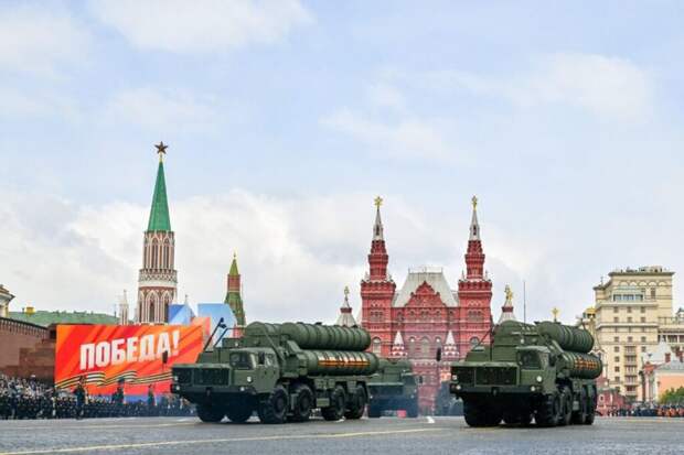 Минцифры назвало число звонков россиян на номер 1945