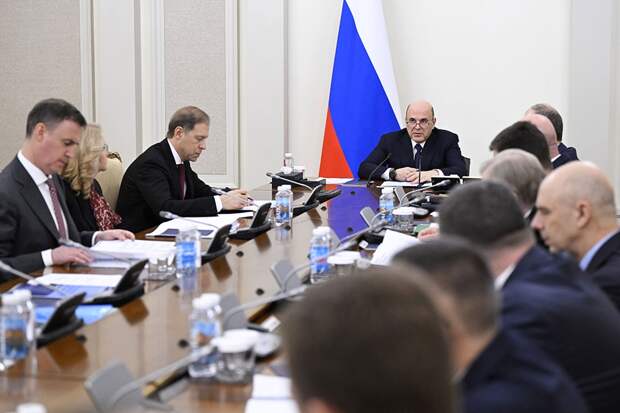 Правительство определило более 500 приоритетных профессий и специальностей