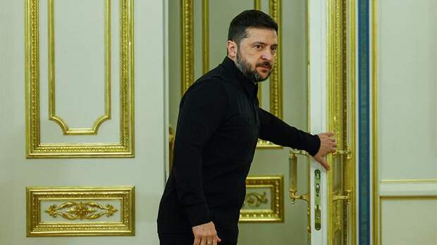 В резиденции Зеленского пропал свет во время его интервью The Guardian