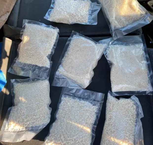 В Рязани задержали 23-летнего оптовика, снабжавшего наркотиками сеть закладчиков В Рязани задержали 23-летнего оптовика, снабжавшего наркотиками сеть закладчиков