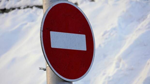 Ограничение на трассе Барнаул-Казахстан сняли, хотя метели не прекратились