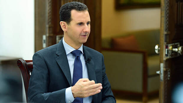 Президент Сирии Башар Асад во время интервью. Архивное фото