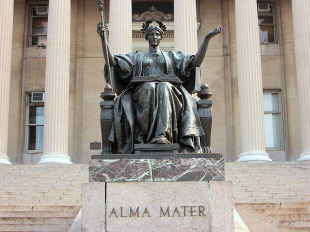 https://upload.wikimedia.org/wikipedia/commons/f/ff/2014_Columbia_University_Alma_Mater.jpg