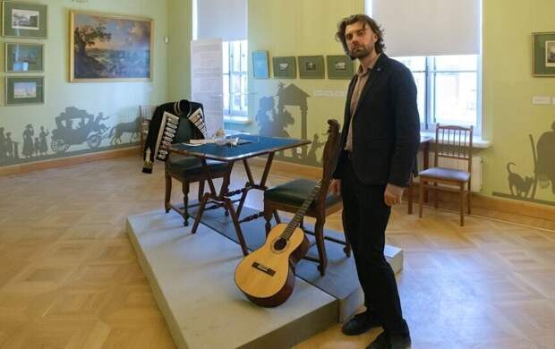 Пушкин за полтора года почти обогнул Землю