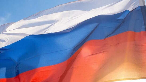 Спортсменов из России допустили до международных стартов. Фото: ИИ