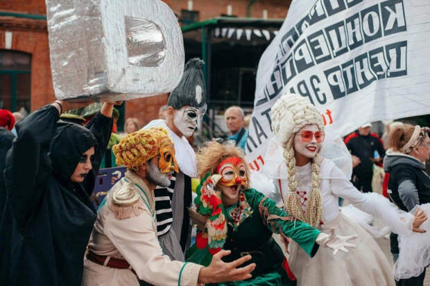 В Геленджике пройдет фестиваль уличных театров: открытие бархатного сезона будет ярким