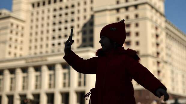 Легойда: соцсети дезориентируют детей потоком насилия и негативного контента