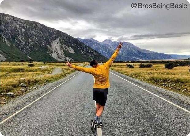 Вот что бы было, если бы парни вели Instagram как девушки
