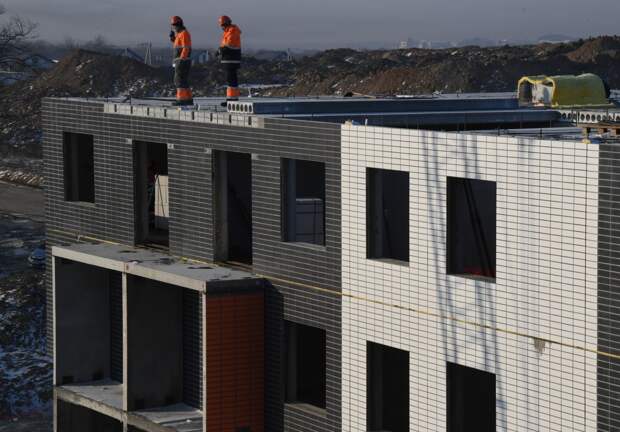 Строительство жилья резко сократилось