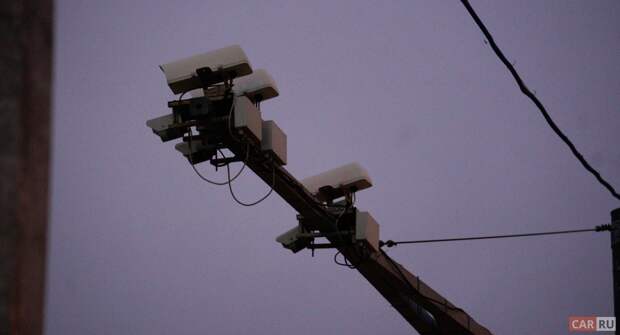 Власти вернут штрафы за среднюю скорость. Все подробности