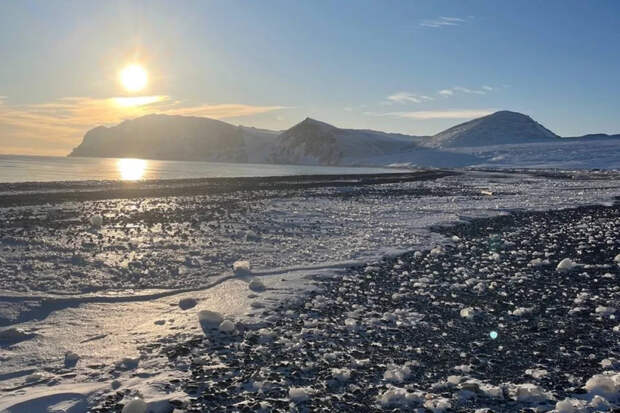В Приамурье затонул теплоход «Павлин», стоявший на зимнем отстое