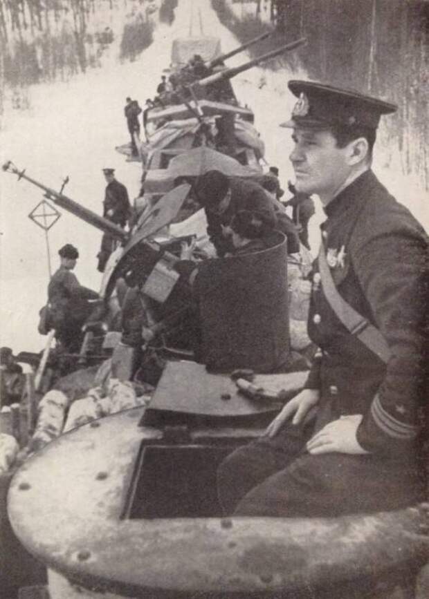 Железнодорожный дредноут. Бронепоезд «Балтиец»