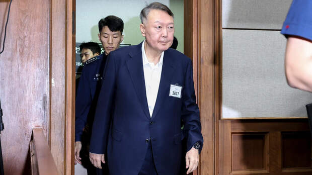 Экс-президента Южной Кореи приговорили к пожизненному сроку