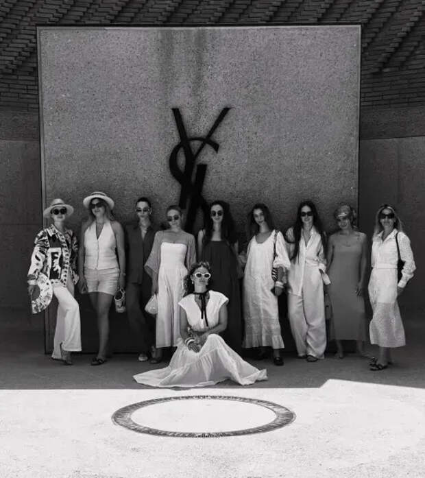 София Гугуберидзе с подругами