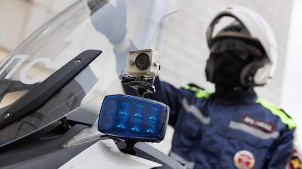 В Госдуме предложили запретить рассылку штрафов с передвижных дорожных камер