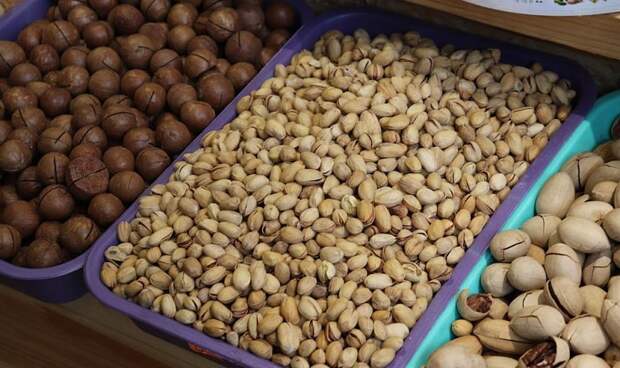 Роспотребнадзор напомнил тулякам о полезных свойствах орехов