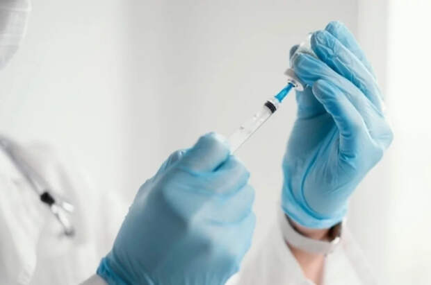 Жительница Германии судится из-за тромбоза после вакцинации от коронавируса