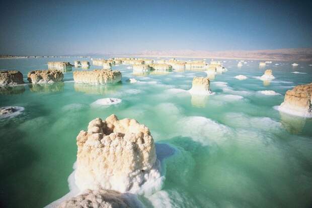 Соляные столбы Мертвого моря. Израиль. Фото