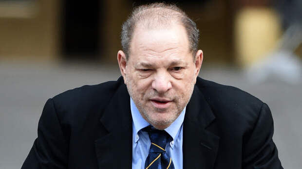 «Я не буду извиняться»: Харви Вайнштейн пообещал доказать свою невиновность