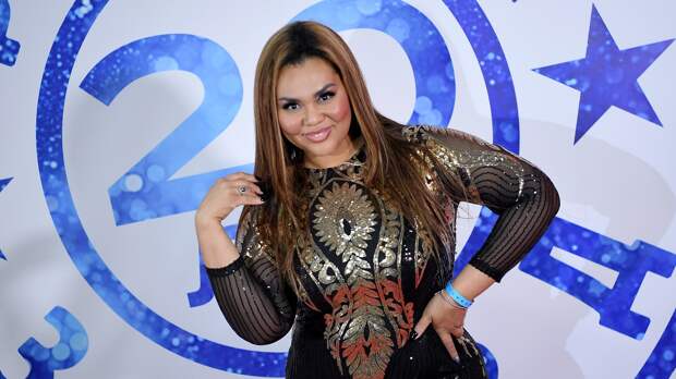 Серьезная болезнь и позднее материнство: жизнь Корнелии Манго после «Фабрики звезд»