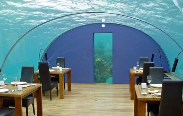 На Мальдивах откроется самый большой ресторан под водой.