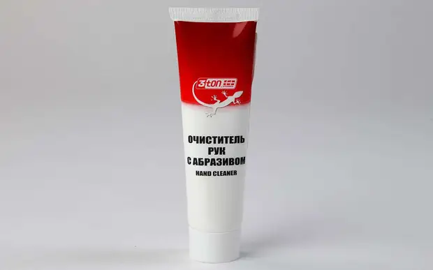 Чем отмыть масло (мастику, грязь...) с рук? Проверили 13 средств