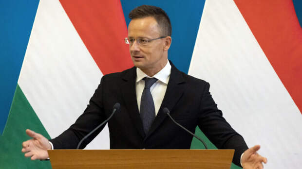 Сийярто: Болгария гарантировала Венгрии бесперебойные поставки газа из РФ