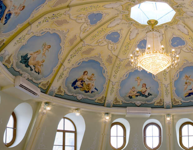 Дом-яйцо в Москве как символ лужковской архитектуры