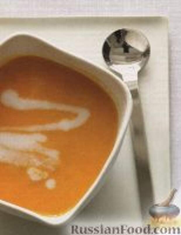 Фото к рецепту: Морковно-банановый суп-пюре