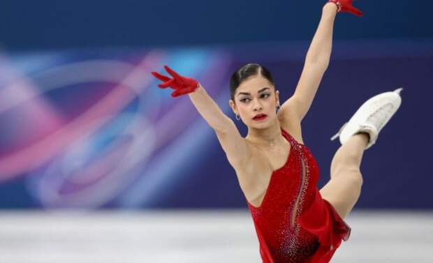 Илья Малинин и Аделия Петросян вместе сфотографировались на Олимпиаде-2026