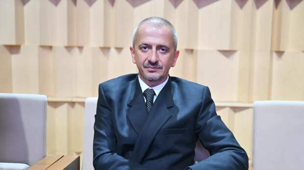 Выпускники Школы-студии МХАТ потребовали пересмотреть назначение Богомолова