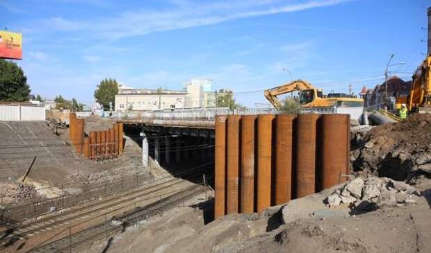 В Воронеже сняли на фото ход реконструкции путепровода на улице Ленина