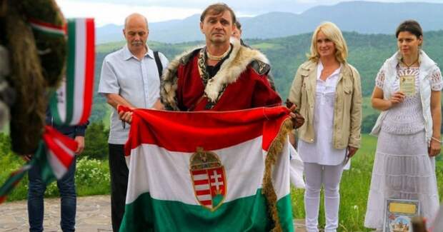 Новый скандал на Украине: Венгрия хочет забрать Закарпатье
