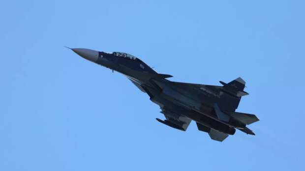 В Крыму потерпел аварию истребитель Су-30, экипаж катапультировался