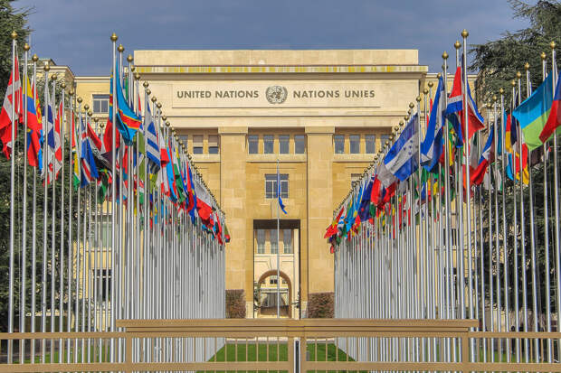 РИА: делегация РФ вылетела в Женеву для проведения трехсторонних переговоров