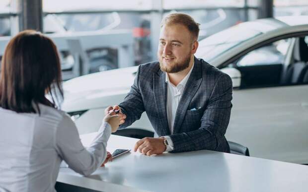 Авторынок немного оживится: названы последствия снижения ключевой ставки