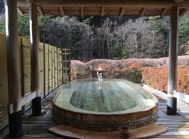 Nishiyama Onsen Keiunkan: самый старый отель в мире