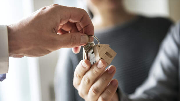 Девелопер Коновалов назвал невыгодной продажу квартиры в начале года